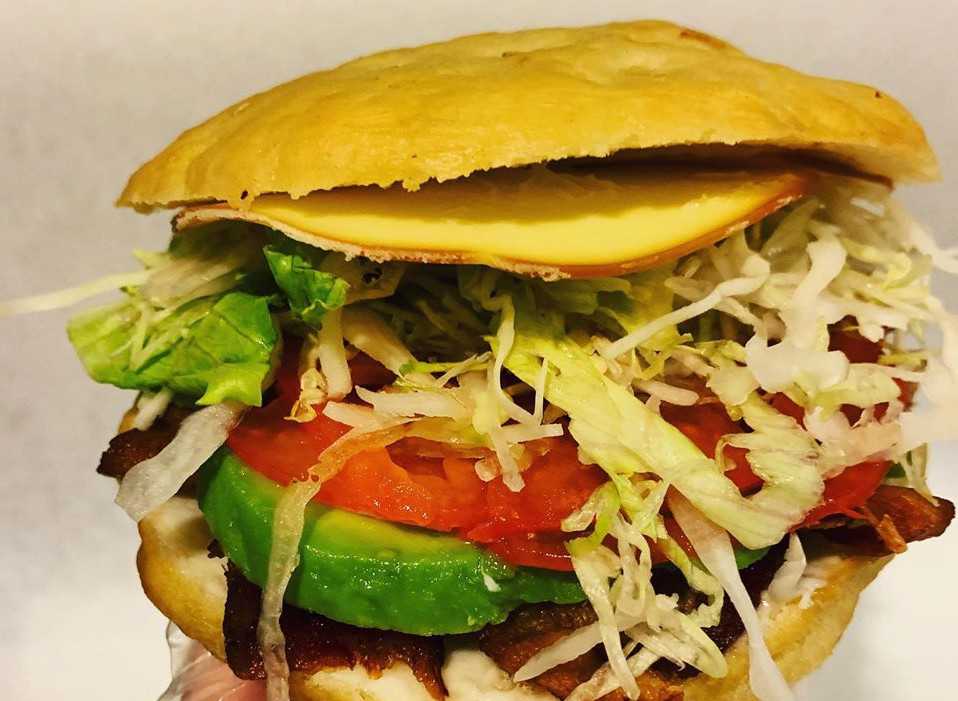 Bun on the Run - Order Online - Delivery - Centerbrook